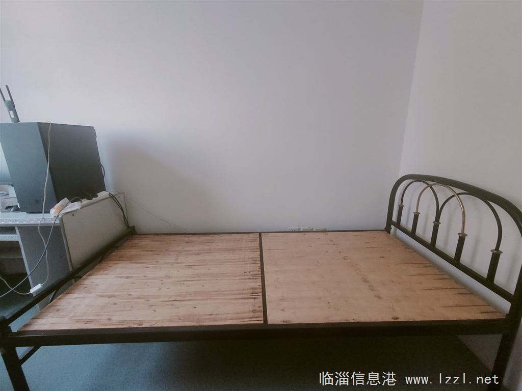 轉讓單人床一張，1米*2米